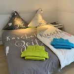 Fischerhus Mit Boot,sauna Und Kamin Je Seite Bad Kleinen