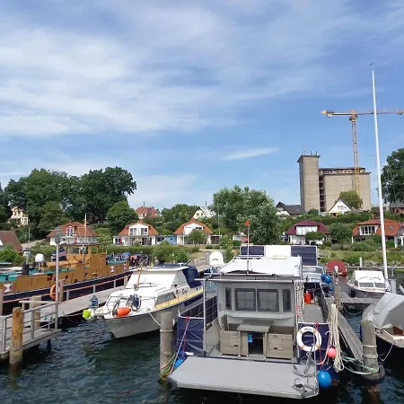 Fischerhus Mit Boot,sauna Und Kamin Je Seite