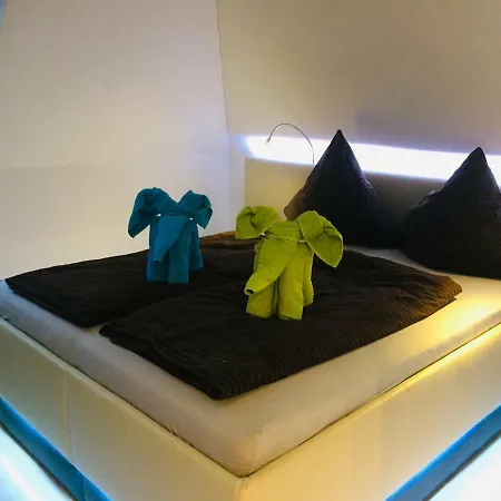 Fischerhus Mit Boot,sauna Und Kamin Je Seite Сasa de vacaciones Bad Kleinen