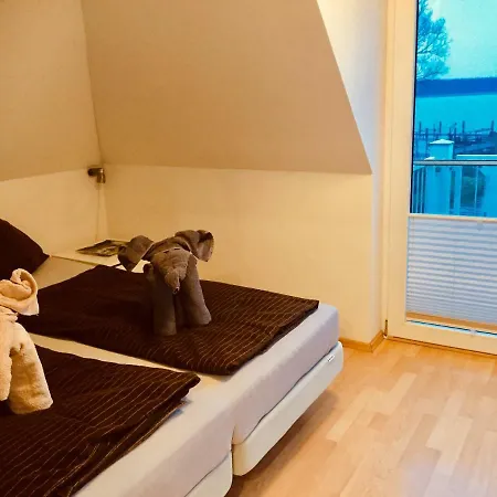 Fischerhus Mit Boot,sauna Und Kamin Je Seite